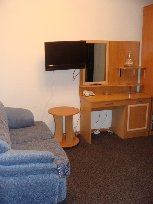 2-комнатный 2-местный номер 303 р Lux ГК "Нарочь"