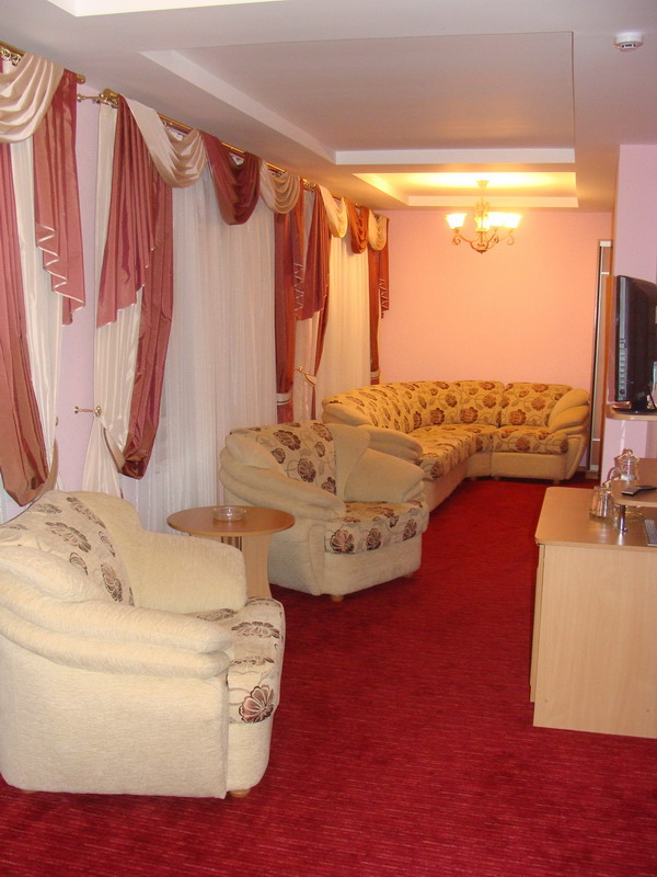 Номер 503 King size 2-комнатный 2-местный ГК "Нарочь"