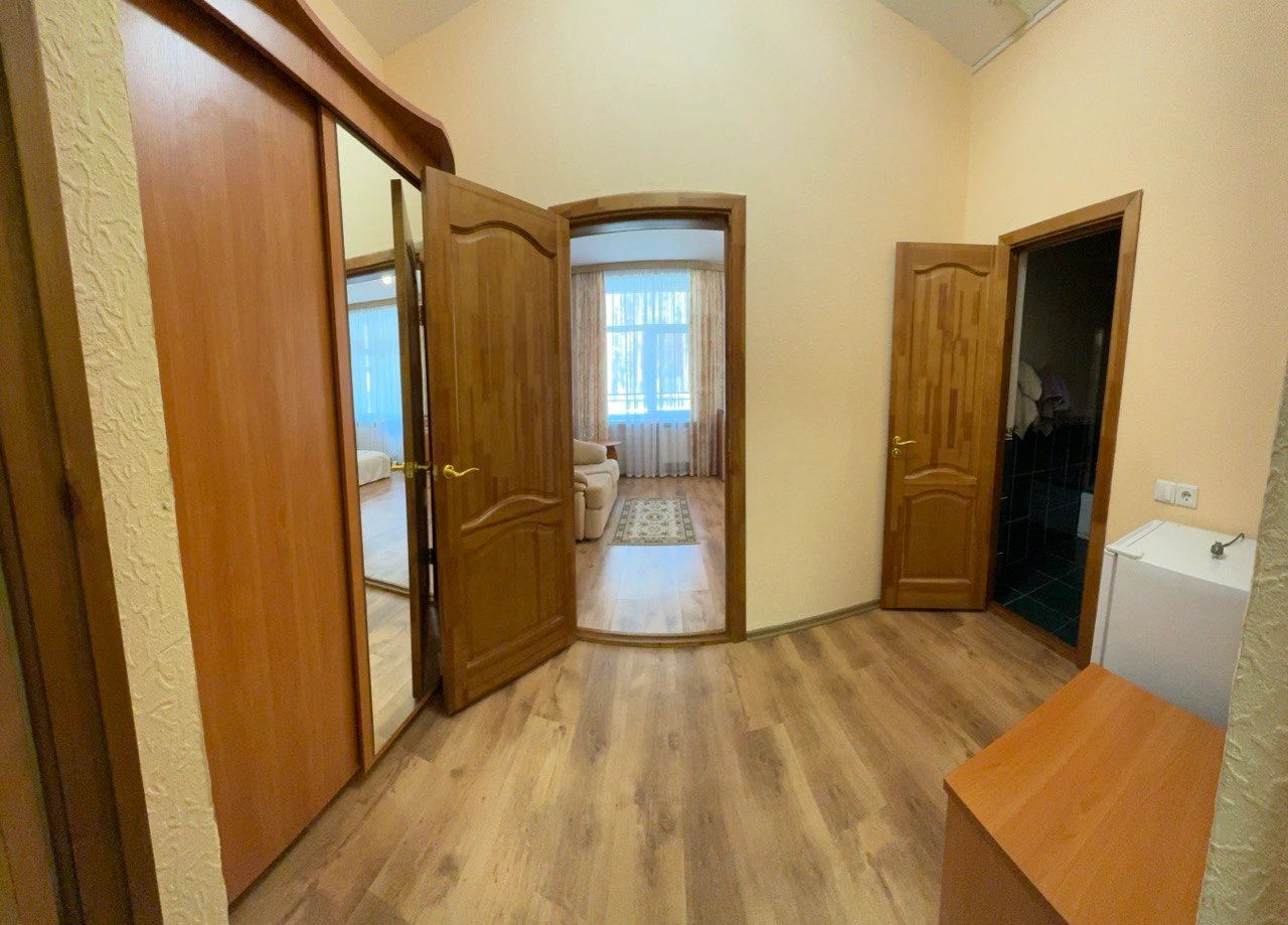 Single-room double accommodation