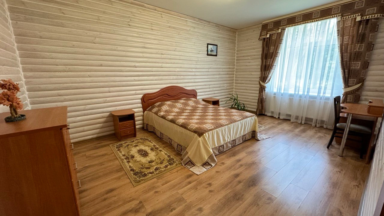 Three-room, four-person «Lux» suite