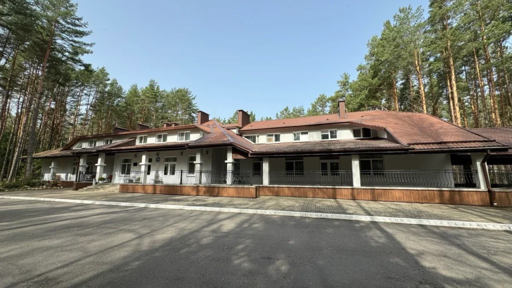 Naroch Autocamping Hotel