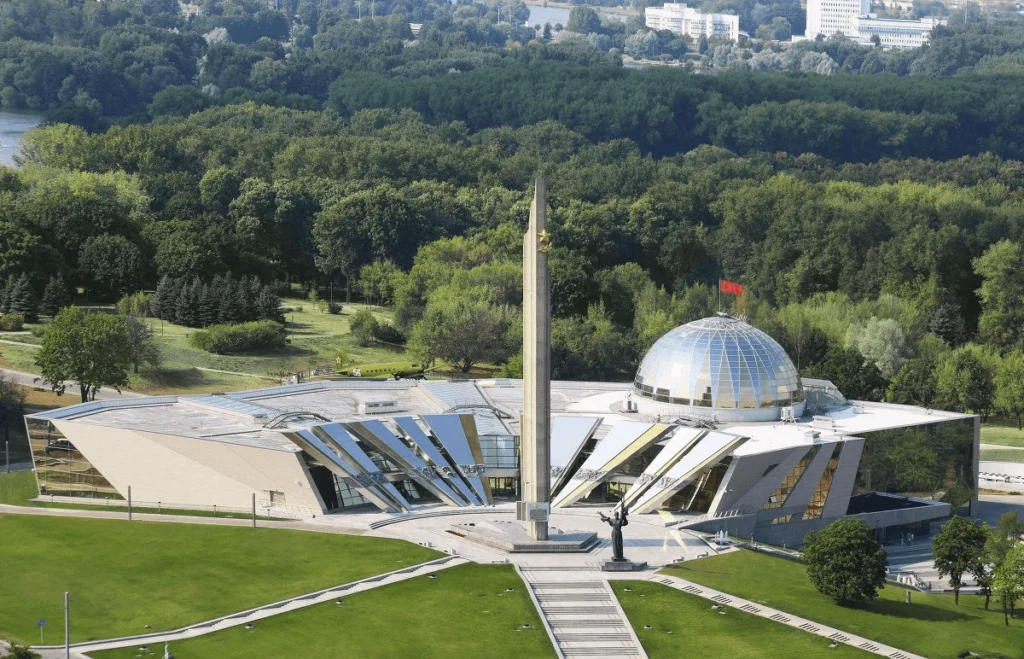 «Minsk – Capital of Belarus» (including a visit to the «Stalin Line» Historical and Cultural Complex)